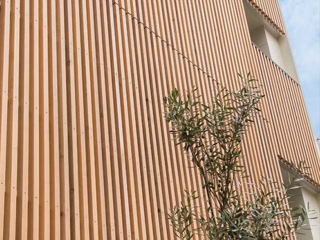 【住友林業】シリコン系超撥水形木材保護塗料「S-100」